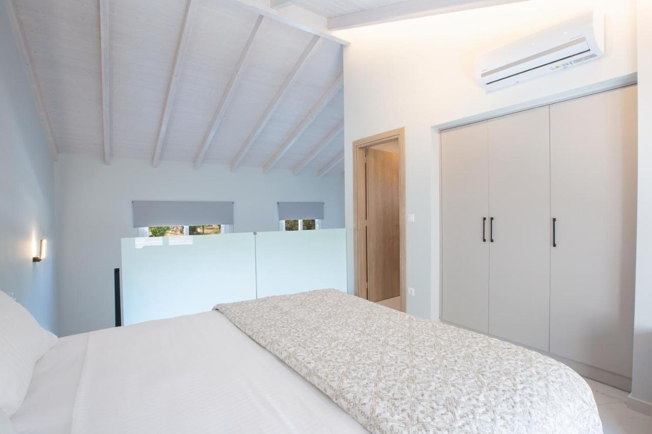 Grappolo Lefkada Villas - Villa Vertzami Just 2 Km From Lefkada Town Apolpaina 外观 照片